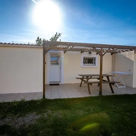 Residence Mari Folelli Exterior foto